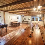 Gasthof U Jeraba - Komplex A Horni Vestonice