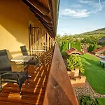 U Jeraba - Komplex A Gasthof 2*