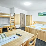 Gasthof U Jeraba - Komplex A 2*