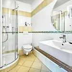 U Jeraba - Komplex A Gasthuis 2*