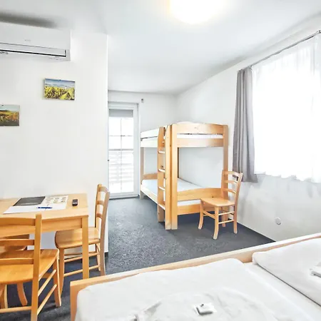 U Jeraba - Komplex A Horni Vestonice